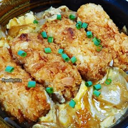 ข้าวดงบุริหน้าไก่ทอด