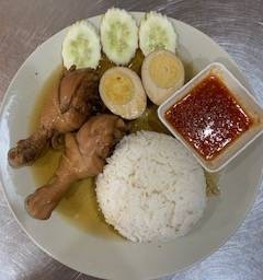 ข้าวไก่ตุ๋น+ไข่