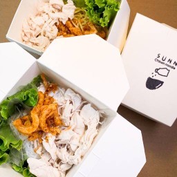 หมี่คลุกซันเดย์ | sunn.oodle