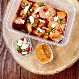 ยำขนมจีนปลาทู&เมี้ยงปลาทู แม่โจ้