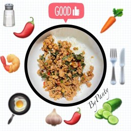 กระเพราพริกแห้งเผ็ดเด็ดทุกจาน *ฟรีซุปน้ำดำ*
