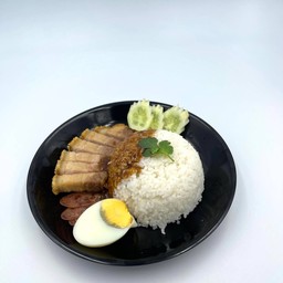 ข้าวหมูกรอบ
