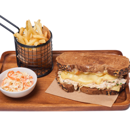 L8  Tuna Melt Sandwich แซนวิชทูน่าชีส