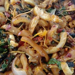 ร้านกะเพราแม่อิ๋ม