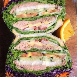 ⭐4.8 (315) - แซนวิช ทูน่า มีผักสดและผลไม้รวม 9 ชนิด