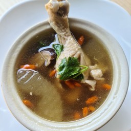 ไก่ตุ๋นฟักมะนาวดอง