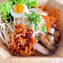 หมี่ขาวไก่ฉีก อร่อยมาก +น้ำพริกกากหมู+ ไข่