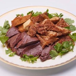 เต้าหู้+เลือดพะโล้deli