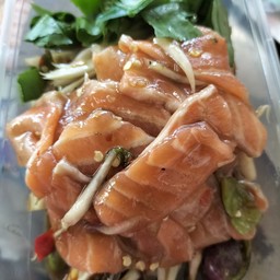 ตำแซลมอน