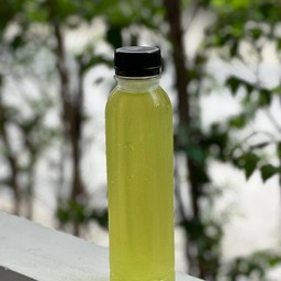 น้ำใบเตย