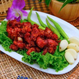 แหนมซี่โครงหมู Deep fried pork spare ribs