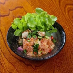 ลาบแซลมอน