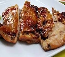 ไก๊ไก่ ไก่ย่างน้ำจิ้มแจ๋ว(นายทัด)