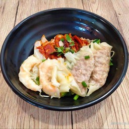 ก๋วยเตี๋ยวเกี๊ยวรวม