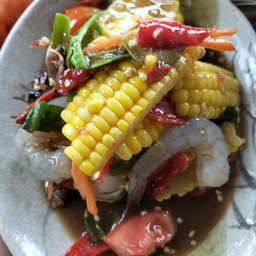 ตำข้าวโพดกุ้งสด