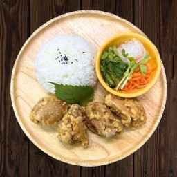 Japanese fried chicken plate(唐揚げ)