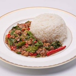 กะเพราเป็ดพะโล้ราดข้าวdeli