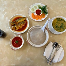 Aminah Arif RESTAURANT Jalan Batu Bersurat