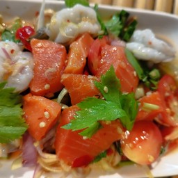 ยำ เชลมอล+กุังสด