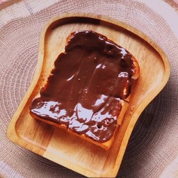 ขนมปังปิ้ง ช็อกโกแลต