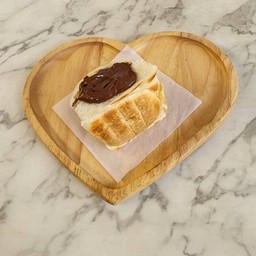 ไส้ทะลัก นูเทลล่า