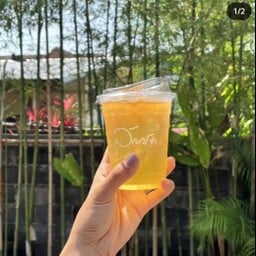 ชาพีชอู่หลง (Peach Oolong Tea)