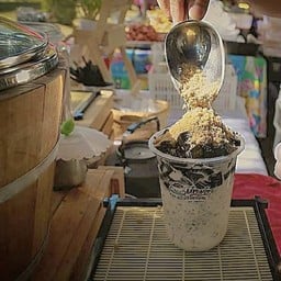 Big Bur ... เบอร์เกอร์ แรป ข้าว บะหมี่ ไก่ทอด ไก่ย่าง อาคารปราบไตรจักร 2 มหาวิทยาลัยนเรศวร