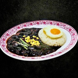 จาจังบับ Rice in black bean sauce