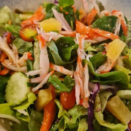 สลัดปูอัดซอสญี่ปุ่น