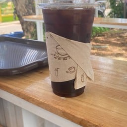 bee coffee by cha lum:dee Cha lum dee สาขาโชคชัย