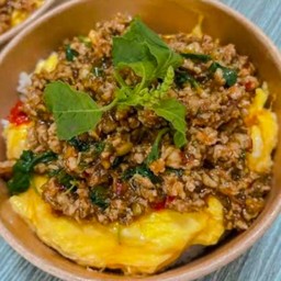 ครัว พบสุข กะเพราแห้ง