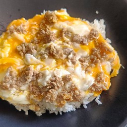 ไข่ยู่ยี่+เนื้อสัตว์