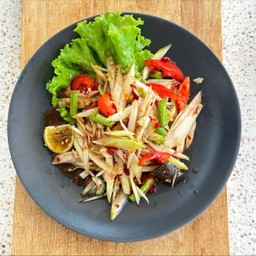 ตำปูปลาร้าพริกแห้ง (ร้านได้จากไลน์แมน40฿)