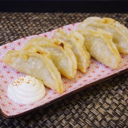 GYOZA