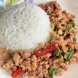 ข้าวกะเพราเนื้อสับ (ไม่ใส่ชูรส)