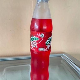 มิรินด้าสตอเบอร์รี่