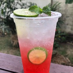 แดงมะนาว โซดา