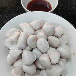 ก๋วยเตี๋ยวลูกชิ้นน้ำใสแสงจันทร์