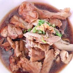 ก๋วยเตี๋ยวเป็ด รวมทุกอย่าง
