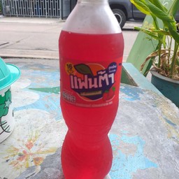 แฟนต้าน้ำแดง