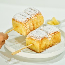 ปังก้อนปิ้ง - เนย+นม+น้ำตาลไอซิ่ง