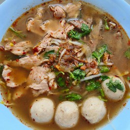 ก๋วยเตี๋ยวเรือคุณย่า