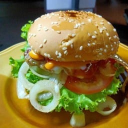 ไทยไทยเบอร์เกอร์