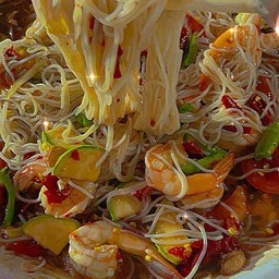 ตำขนมจีนทะเล