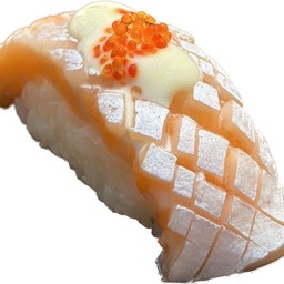 ซูชิแซลมอนโทโร่