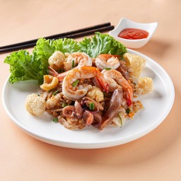 คั่วกุ้งเส้นใหญ่