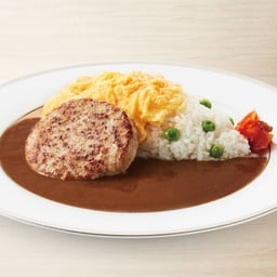 ข้าวแกงกะหรี่หน้าไข่แฮมเบิร์ก