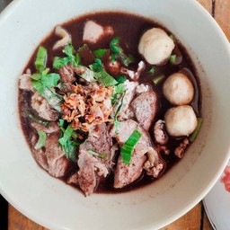 ก๋วยเตี๋ยวหมูรวม
