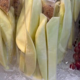 ผลไม้พร้อมทาน ตลาดมหาสิน(เจ้าเก่าเขียวผลไม้ปอกตลาดอุดมสุข) (ตลาดมหาสิน)