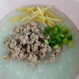 โจ๊กหมูสับ